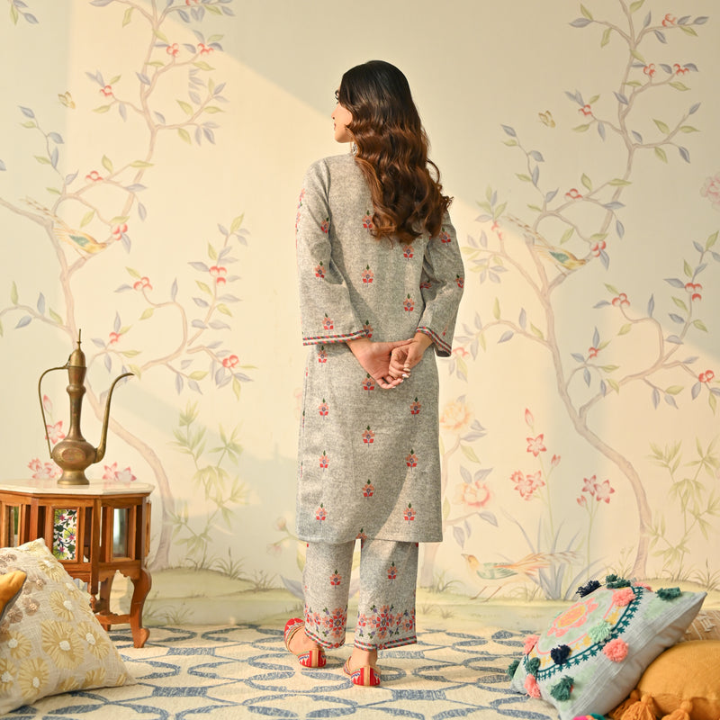 Ivory Geometric Floral Woollen Kurta with Embroidery Detail