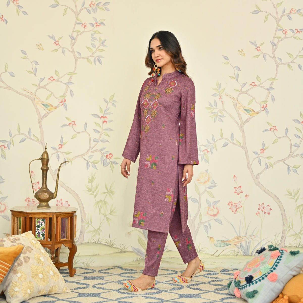 Mauve Phulkari Printed Woollen Kurta with Sequins Work