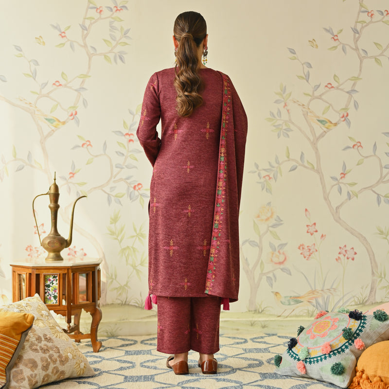 Maroon Embroidered & Phulkari Printed Woollen Kurta Pant Set with Dupatta