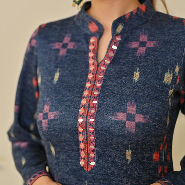 Navy Blue Embroidered & Ikat Printed Woollen Kurta