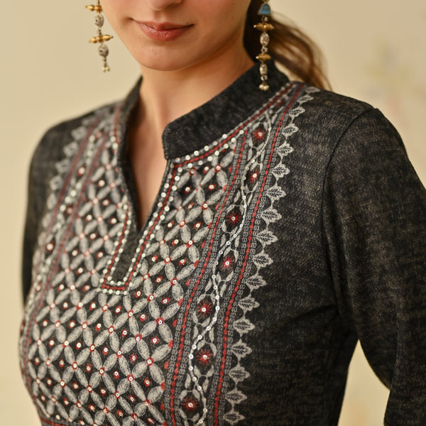 Black Embroidered & Monotone Woollen Kurta