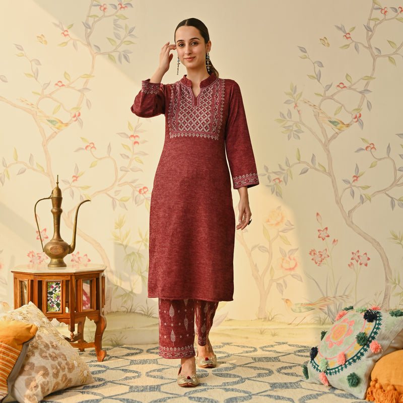 Maroon Embroidered & Monotone Woollen Kurta