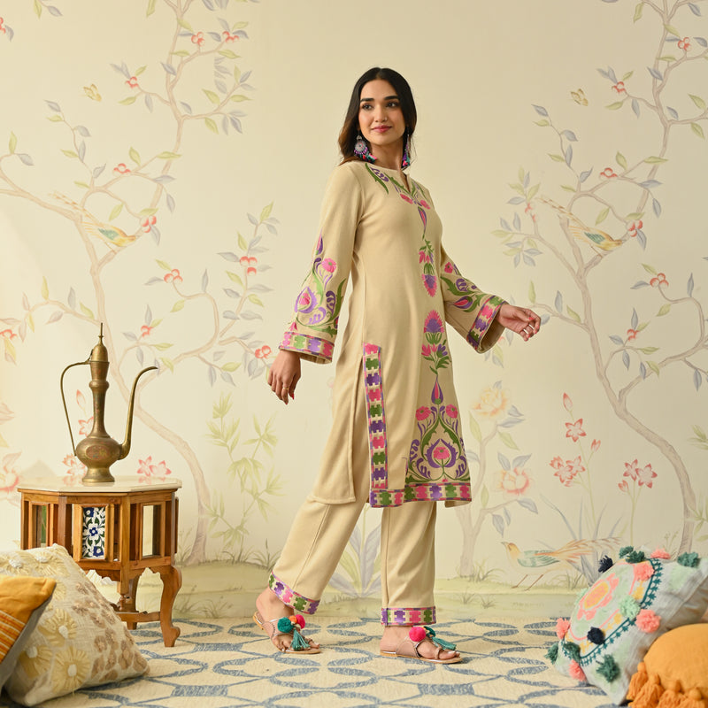Kashmiri kurta online sale
