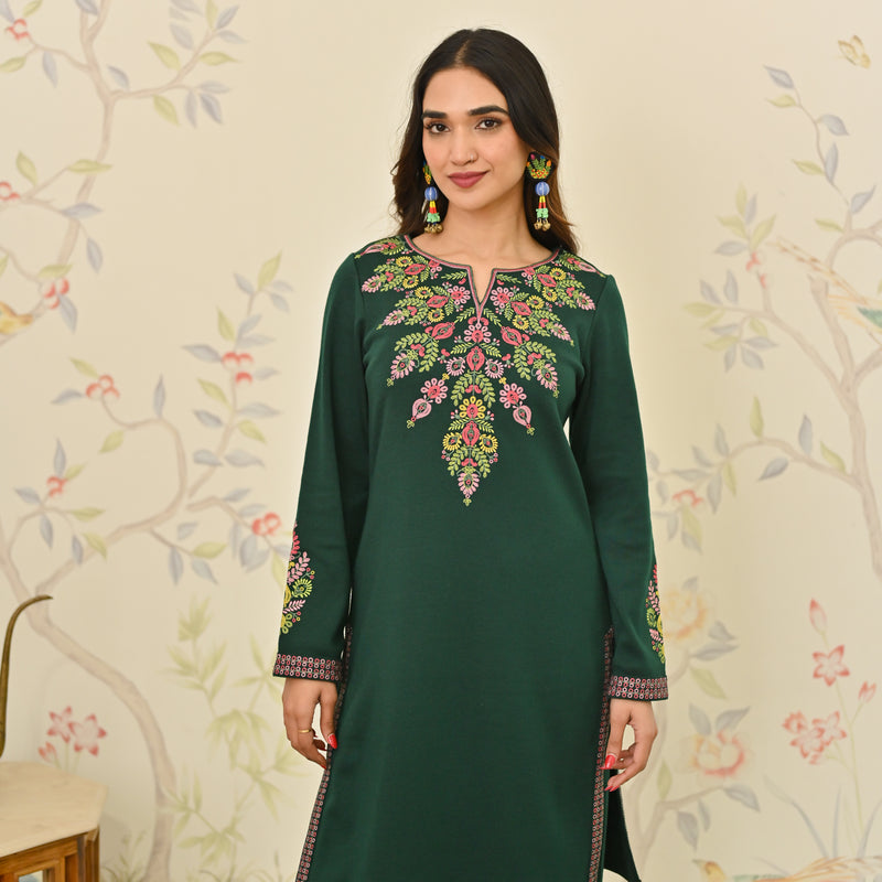 Emerald Green Woollen Aari Embroidered Floral Kurta Pant Set