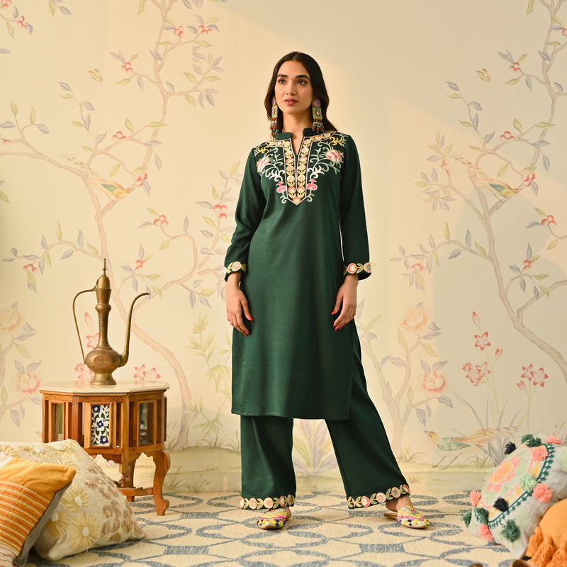 Emerald Green Woollen Aari Embroidered Straight Kurta Pant Set with Mandarin Collar