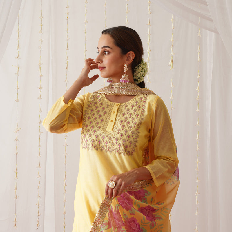 Yellow Embroidered Chanderi Kurta Pant Dupatta Set with Gota Details