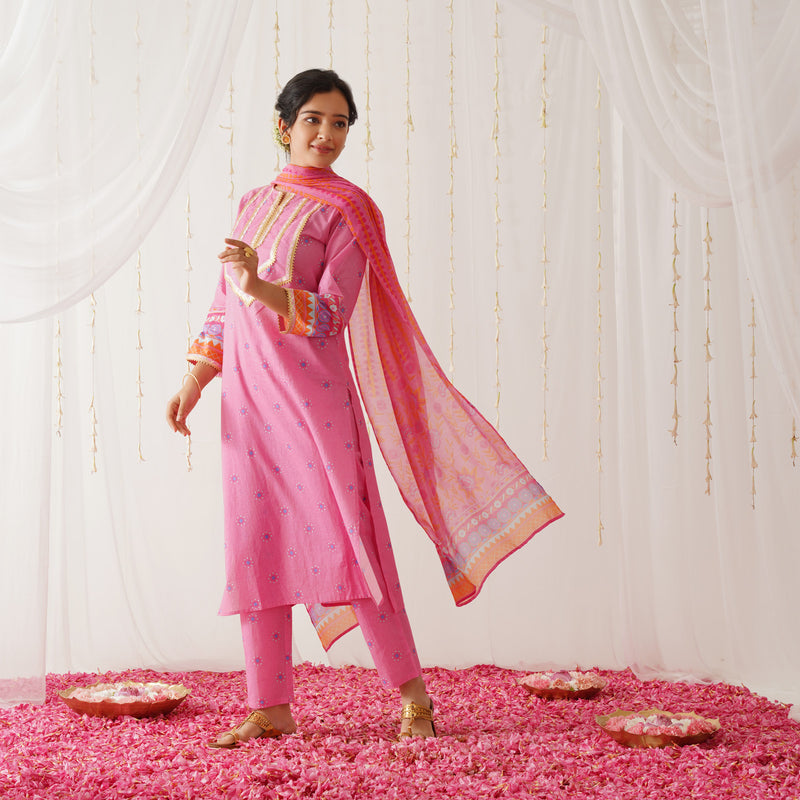 Pink Kurta Pant Set with Gota Detailing & Dupatta
