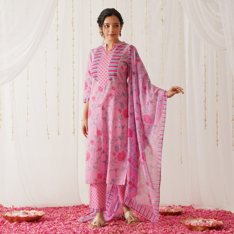 Pink Floral Printed Kurta Pant Set with Gota Detailing & Dupatta