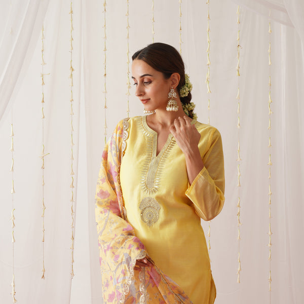 Yellow Embroidered Chanderi Kurta Pant Dupatta Set with Gota Details
