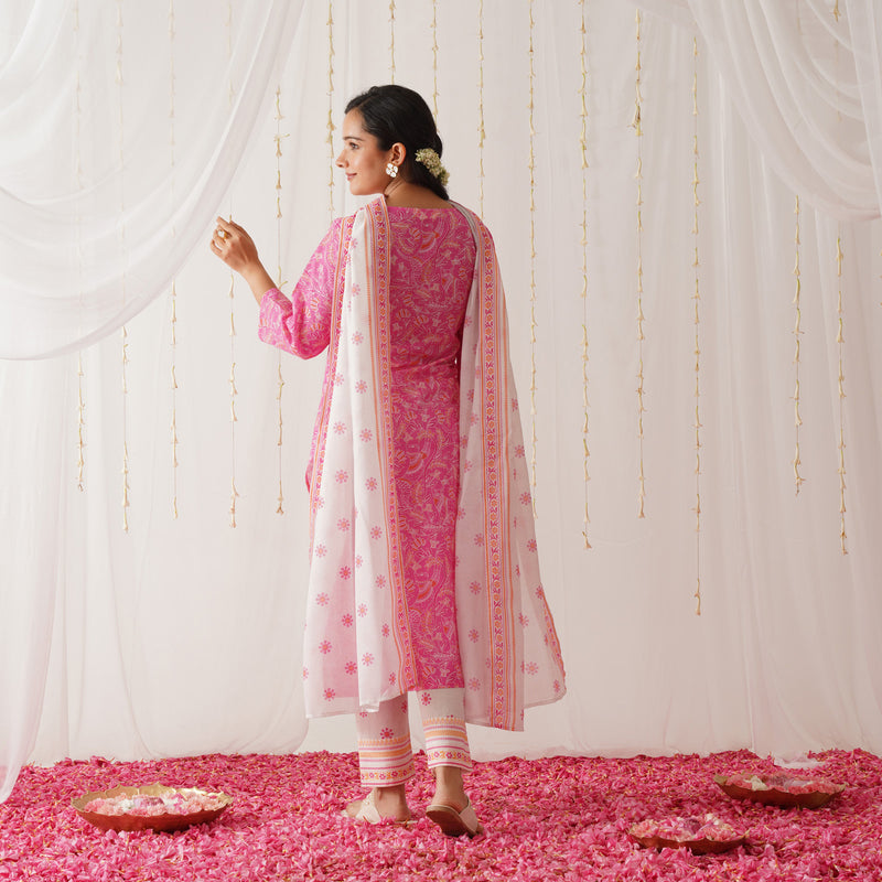 Pink Neck Embroidered Kurta Pant Set with Dupatta