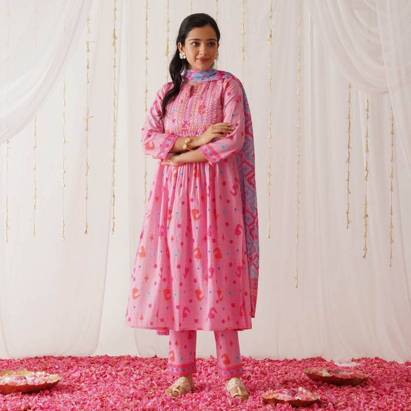 Pink Neck Embroidered Kurta Pant Set with Dupatta