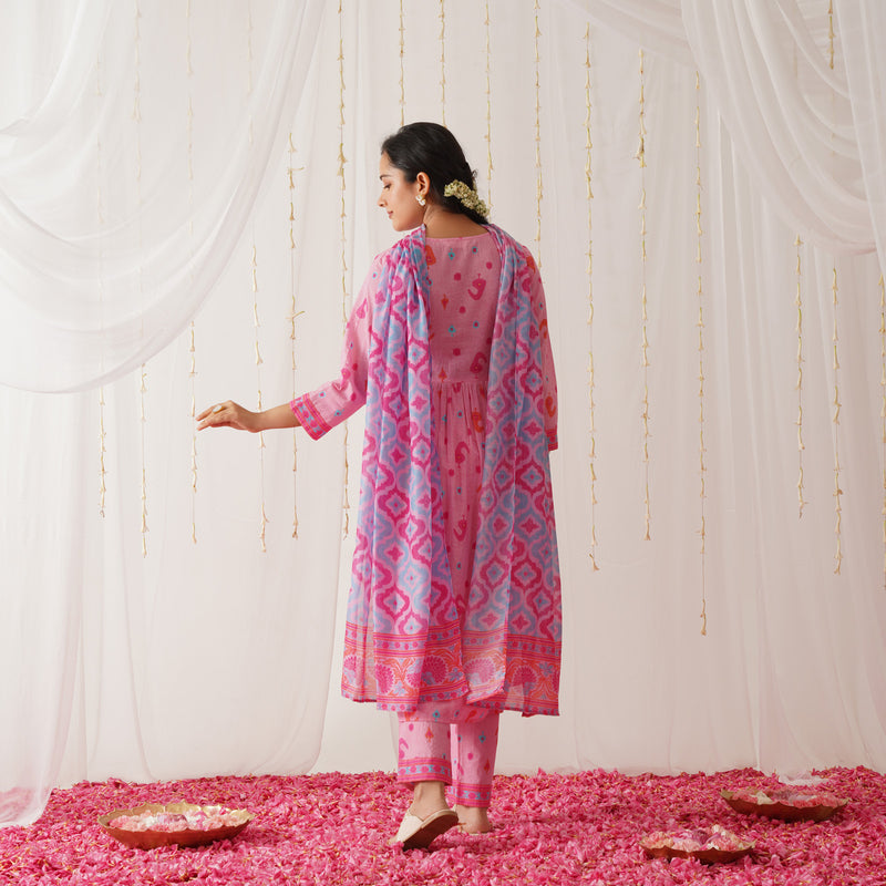 Pink Neck Embroidered Kurta Pant Set with Dupatta