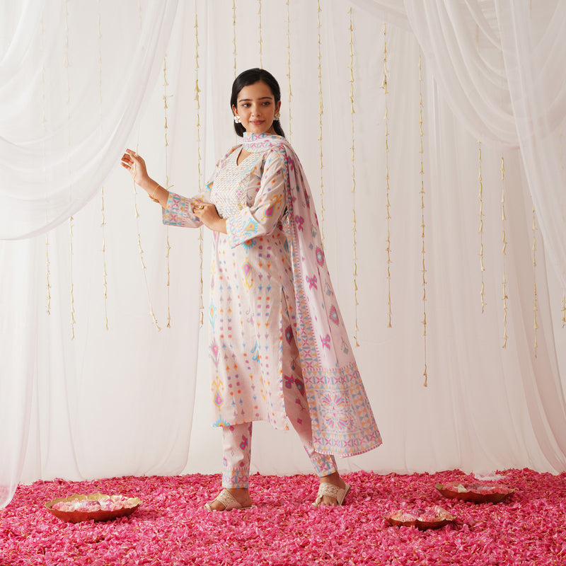 Off White Yoke Embroidered Kurta Pant Set with Dupatta