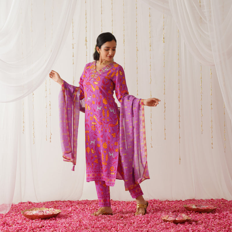 Lavender Neck Embroidered Kurta Pant Set with Dupatta