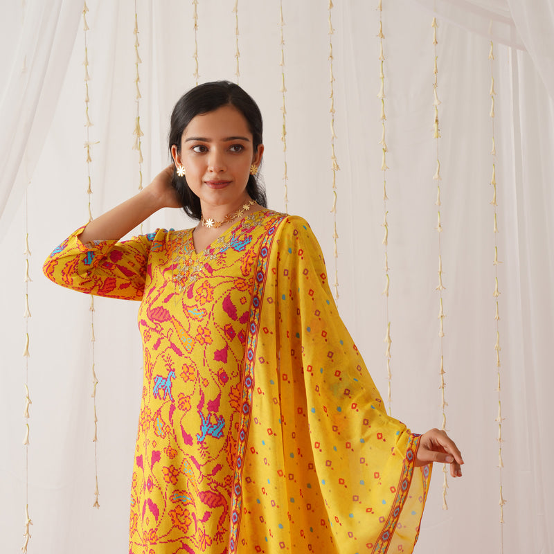 Yellow Neck Embroidered Kurta Pant Set with Dupatta