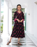 Black and Pink V Neck Gathered Dress