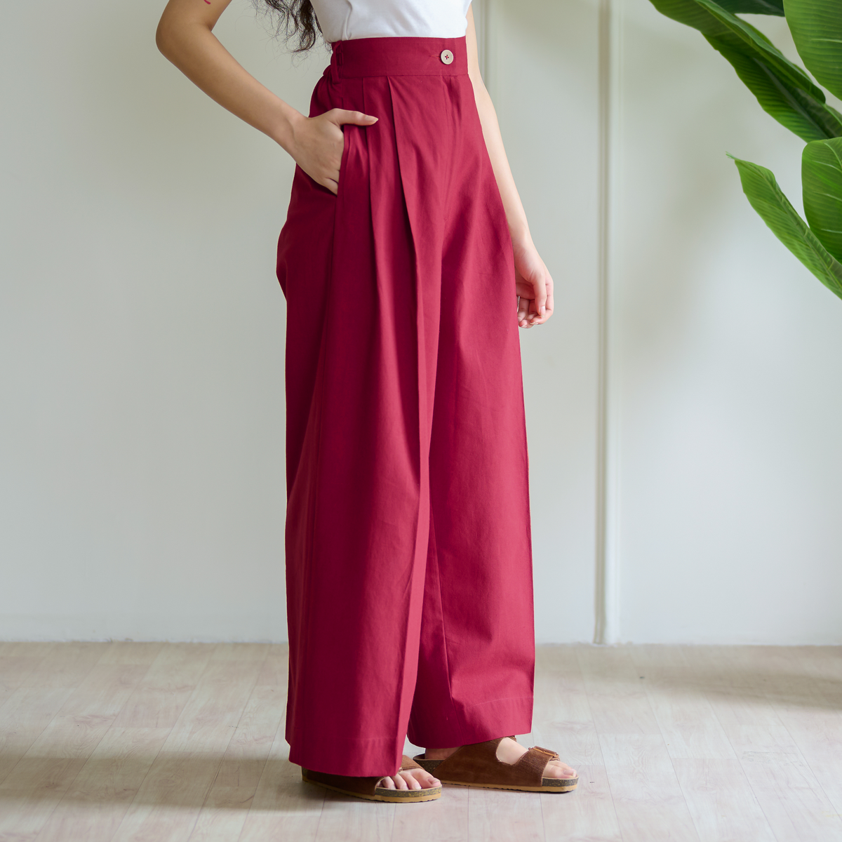 High Waist Pleated Cotton Trousers - Fuschia