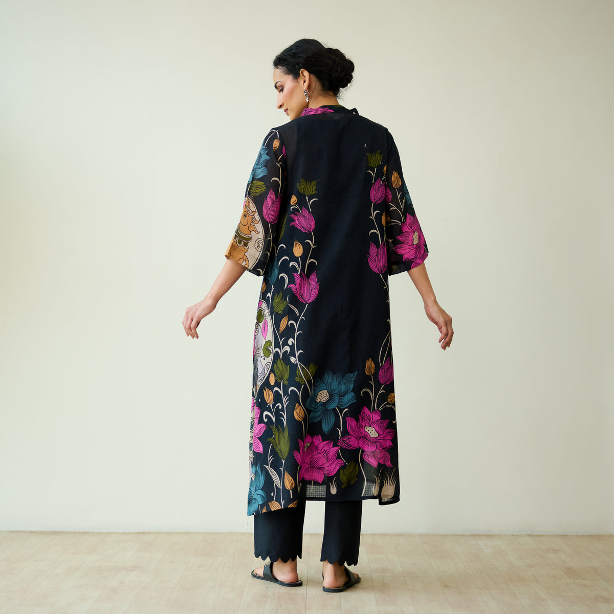 Vrinda Hand Embroidered Kota Doria Cotton Kurta - Black