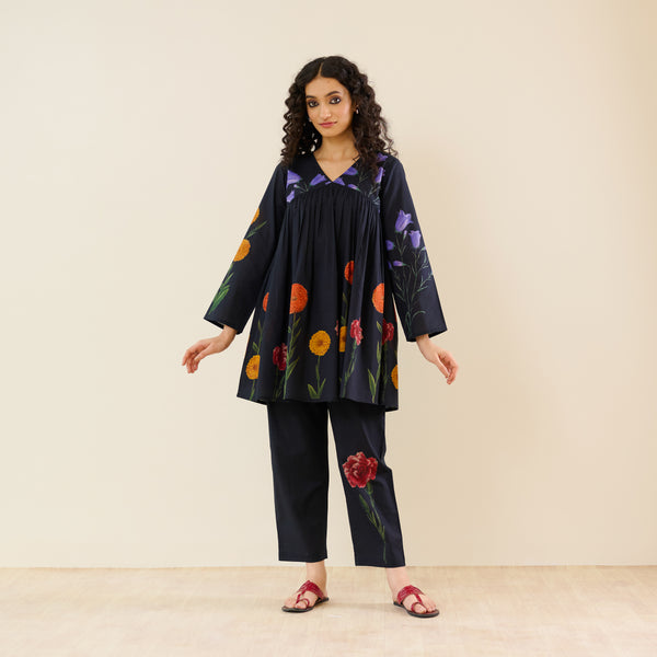 At The Florist’s Cotton Co-ord Set - Black