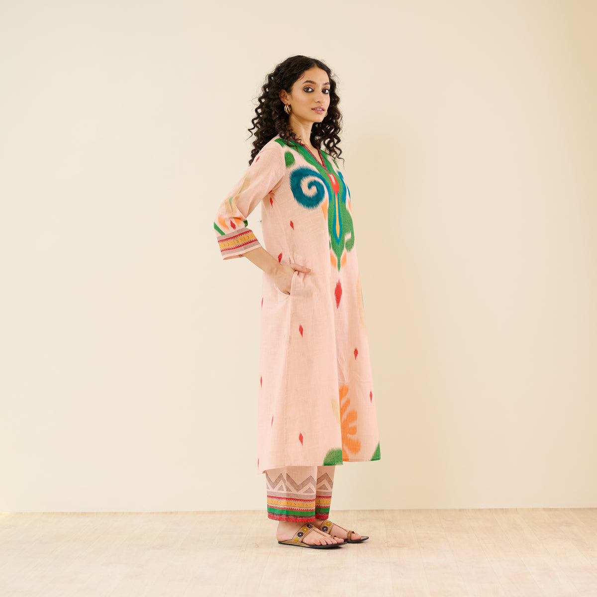 Loomlight Slub Cotton Ikat Inspired Kurta Set - Peach