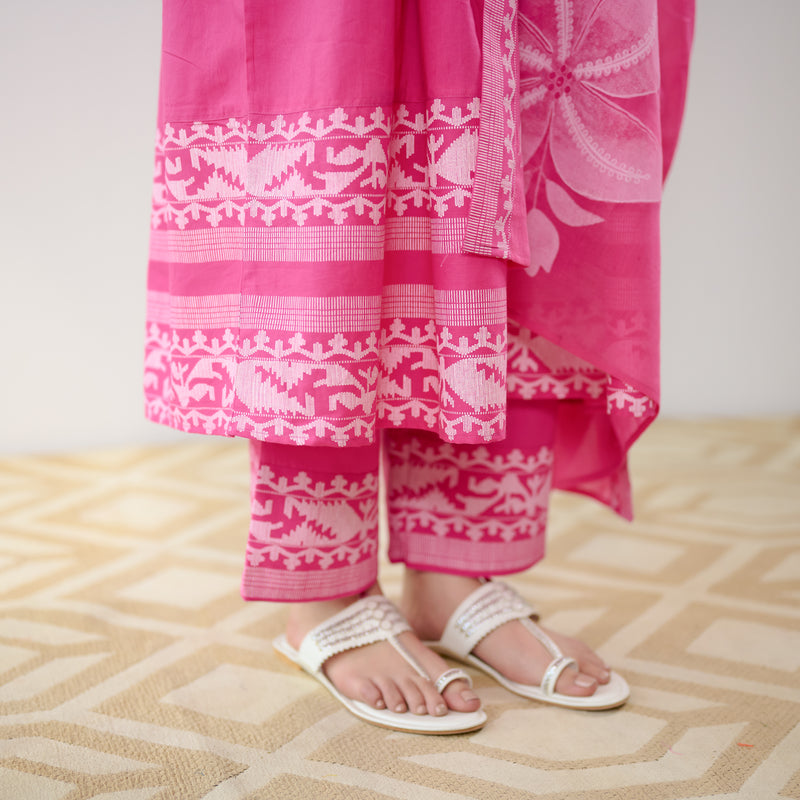 Daisy Cotton Kurta Set with Dupatta - Pink