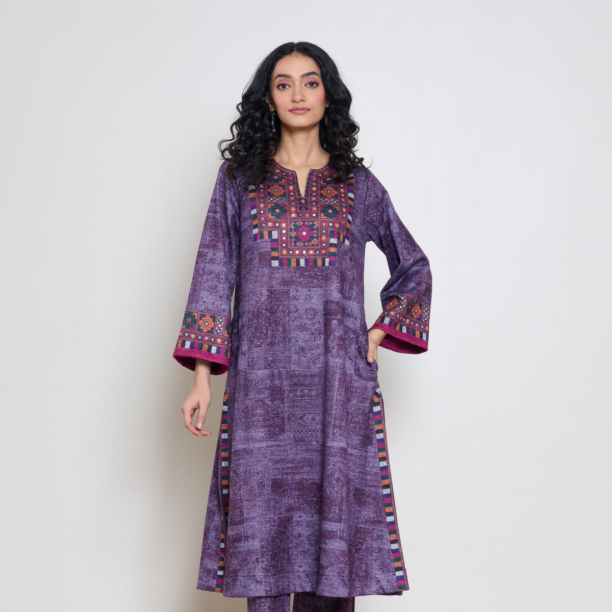 Banjara Woollen Hand Embroidered Kurta - Cherry Lacquer