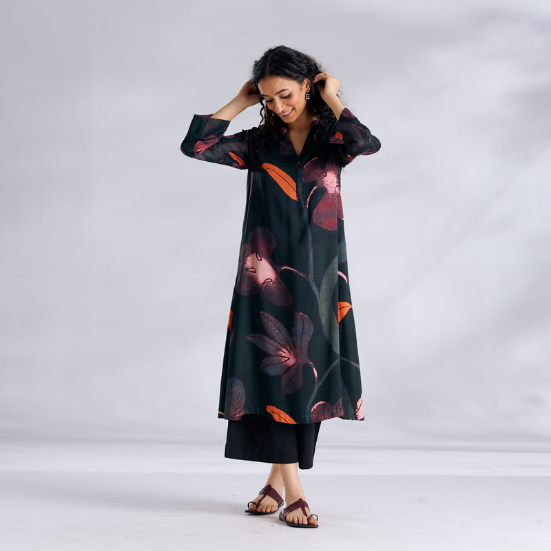Rivaa Modal Satin Kurta - Forest Green