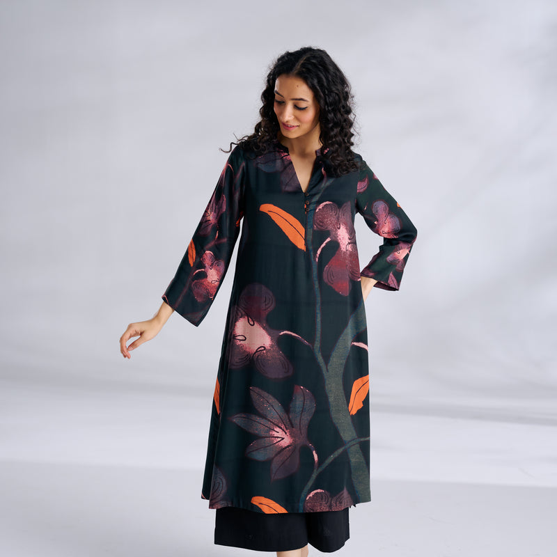 Rivaa Modal Satin Kurta - Forest Green
