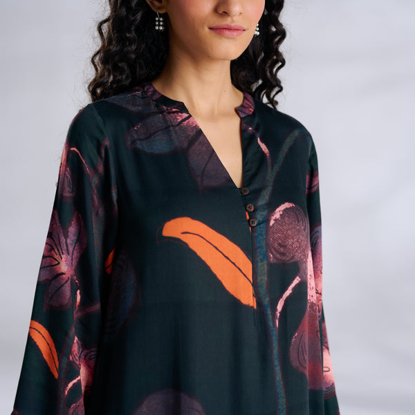 Rivaa Modal Satin Kurta - Forest Green