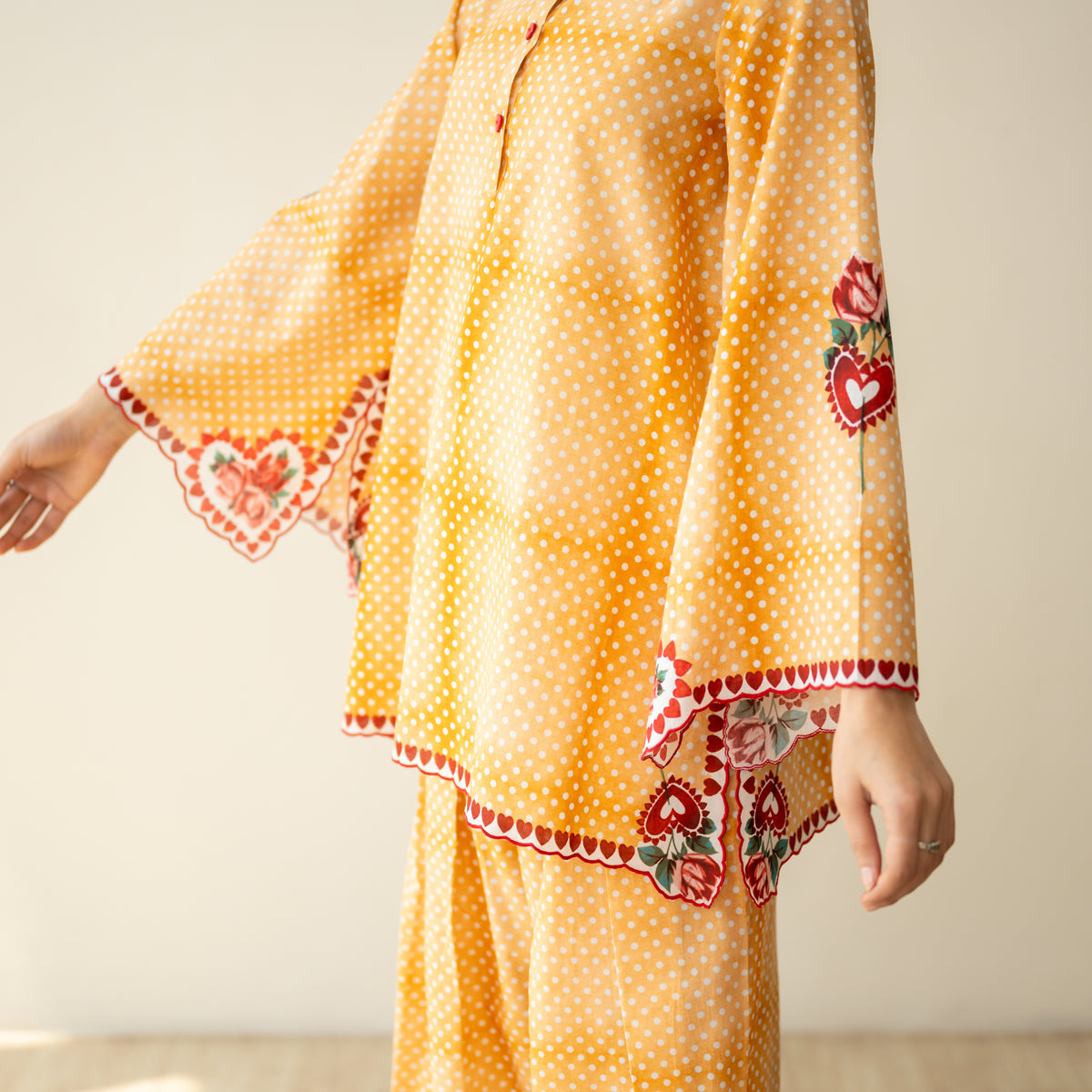 Chameli Mulmul Cotton Farshi Set - Turmeric