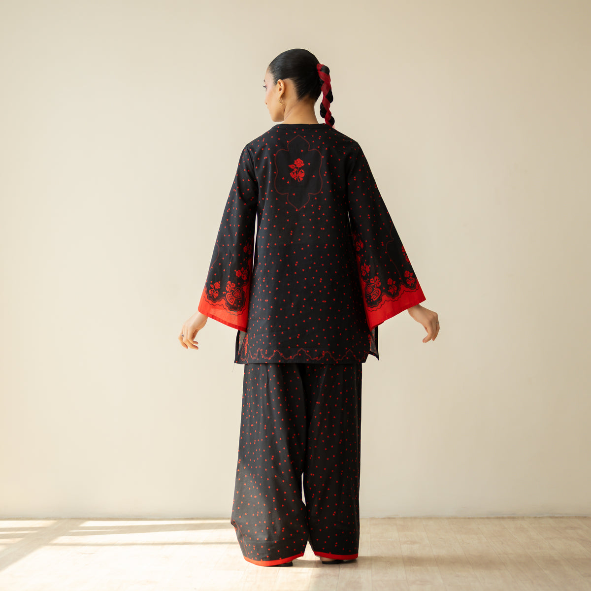 Senorita Hand Embroidered Mulmul Cotton Farshi Set - Dramatic Black