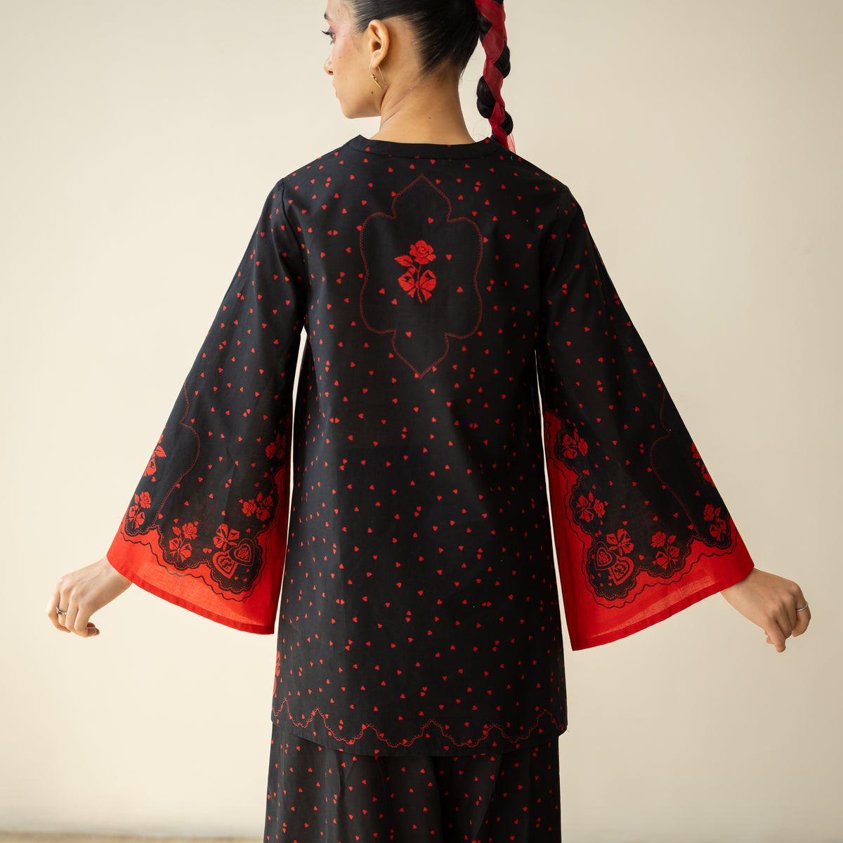 Senorita Hand Embroidered Mulmul Cotton Farshi Set - Dramatic Black