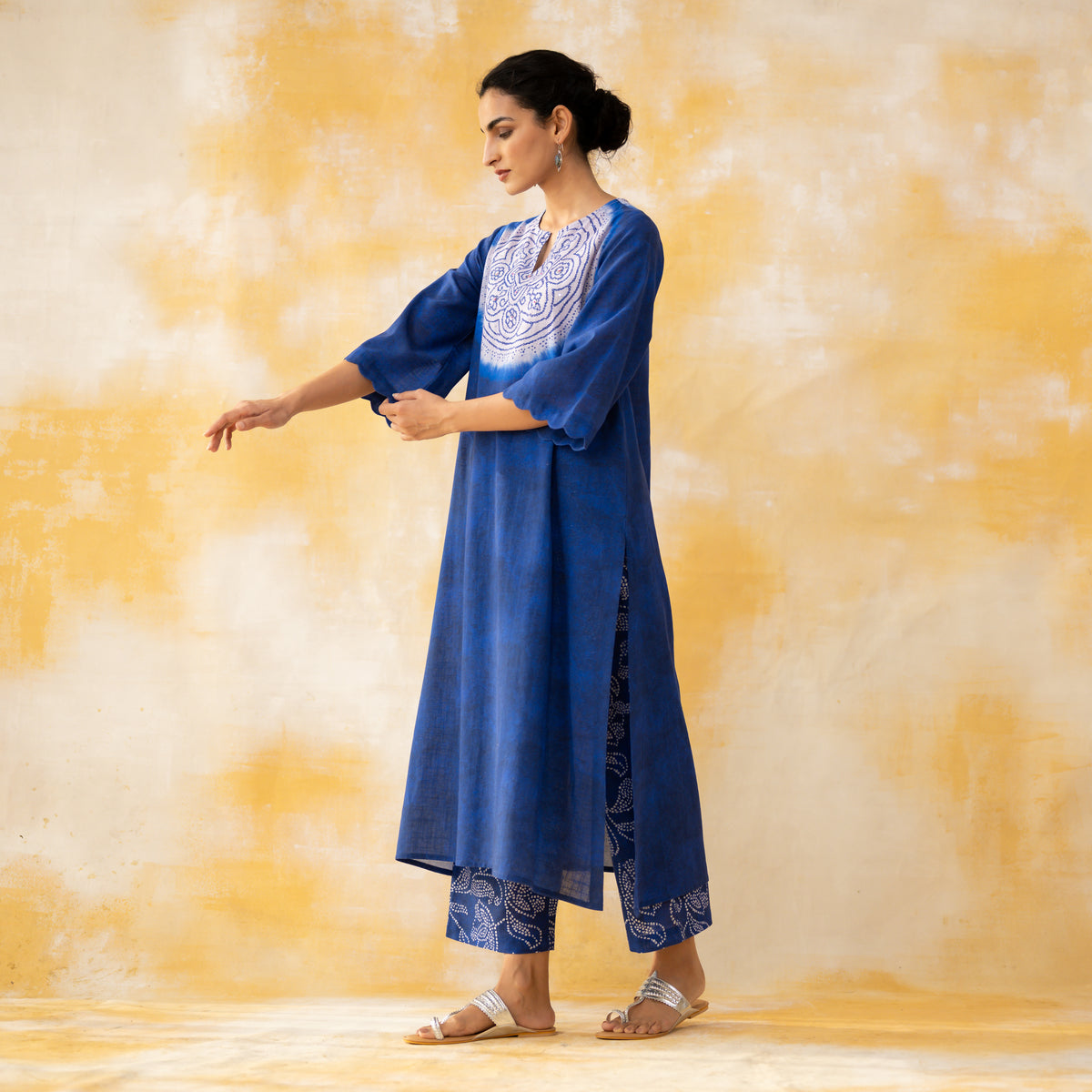 Vamika Hand Embroidered Slub Cotton Kurta Set - Royal Blue