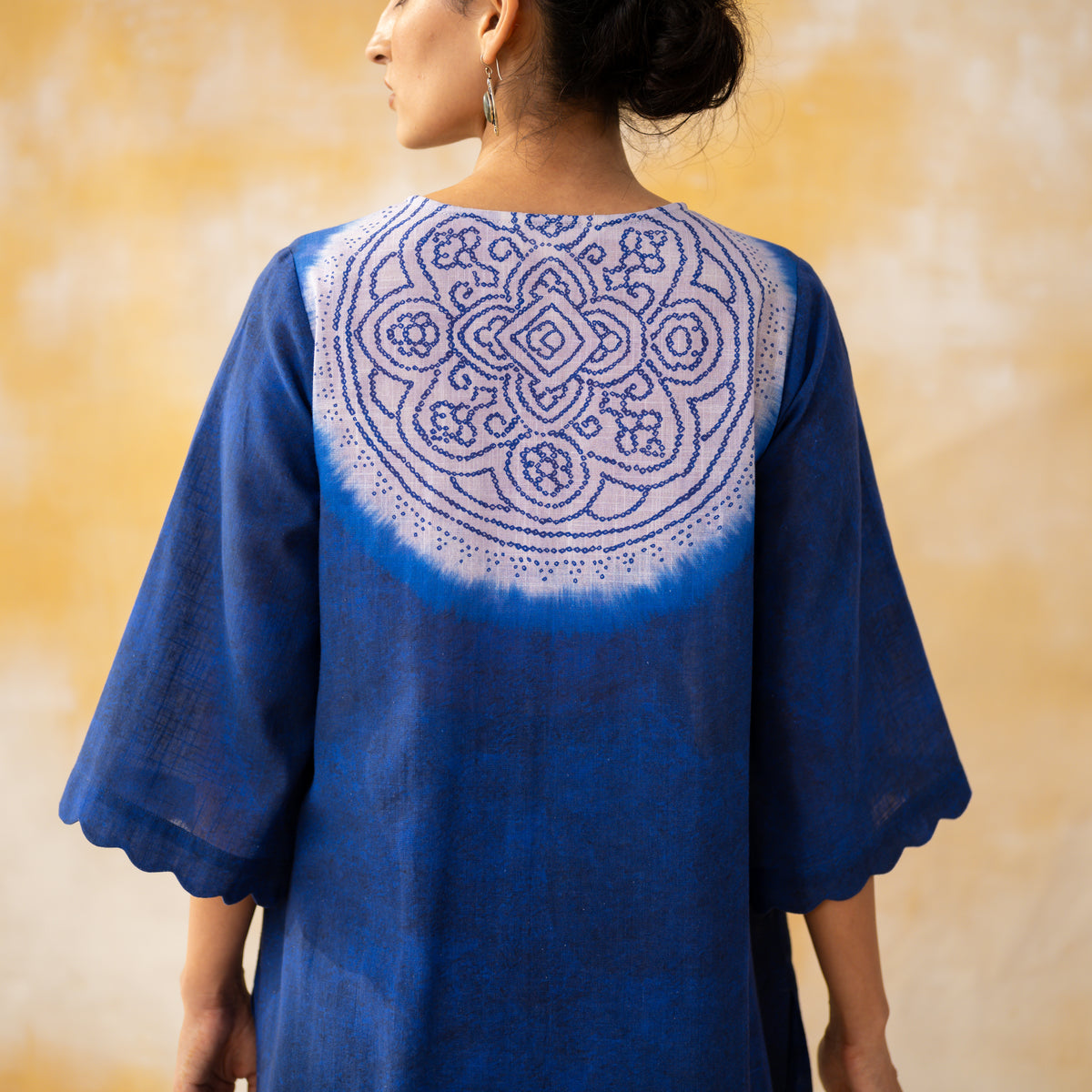 Vamika Hand Embroidered Slub Cotton Kurta Set - Royal Blue