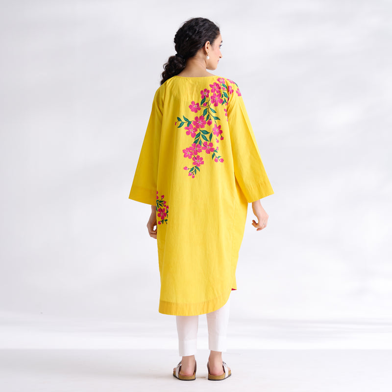 She Wore Flowers Cotton Kurta - Yellow