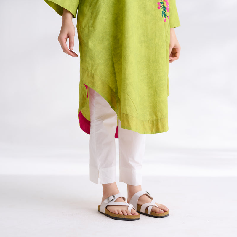 She Wore Flowers Cotton Kurta - Olive
