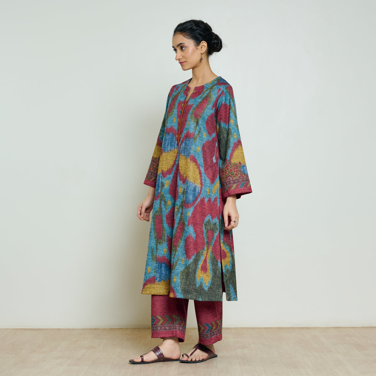 Moonara Hand Embroidered Woollen Kurta - Ocean Blue