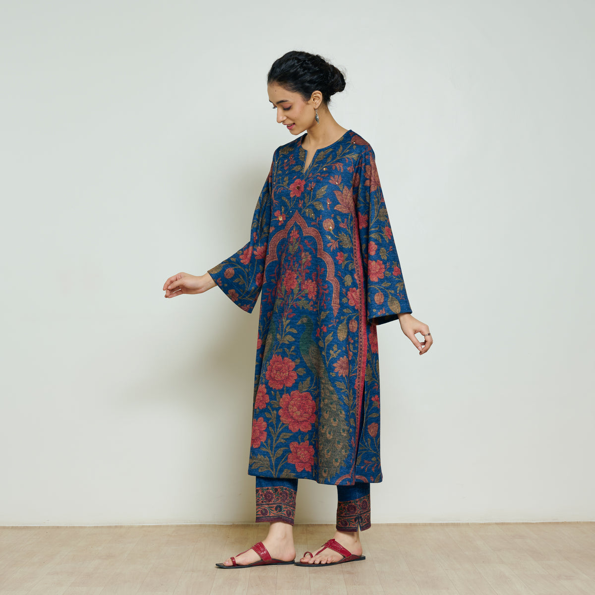 Valley of Flowers Hand Embroidered Woollen Kurta - Electric Blue
