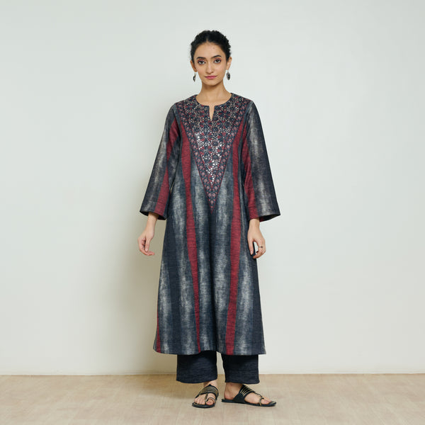 Lumora Hand Embroidered Woollen Kurta - Charcoal