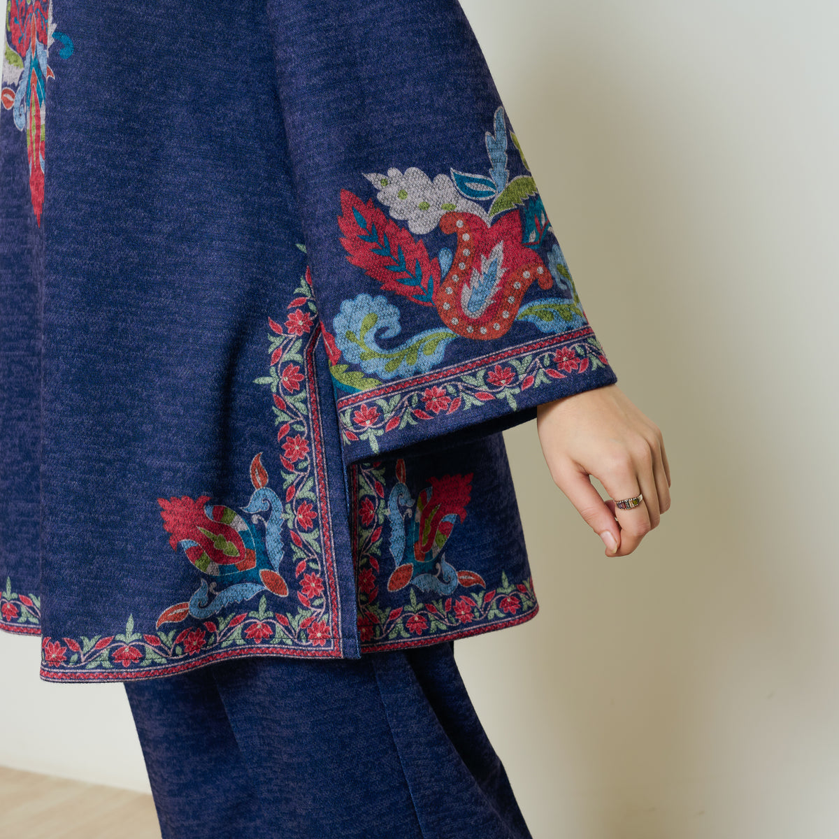 Kashmira Woollen Kurta - Navy Blue