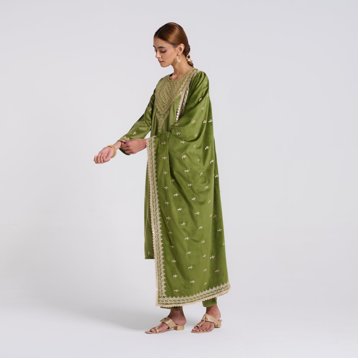 Olive Embroidered Gulzaar Velvet Set with Dupatta