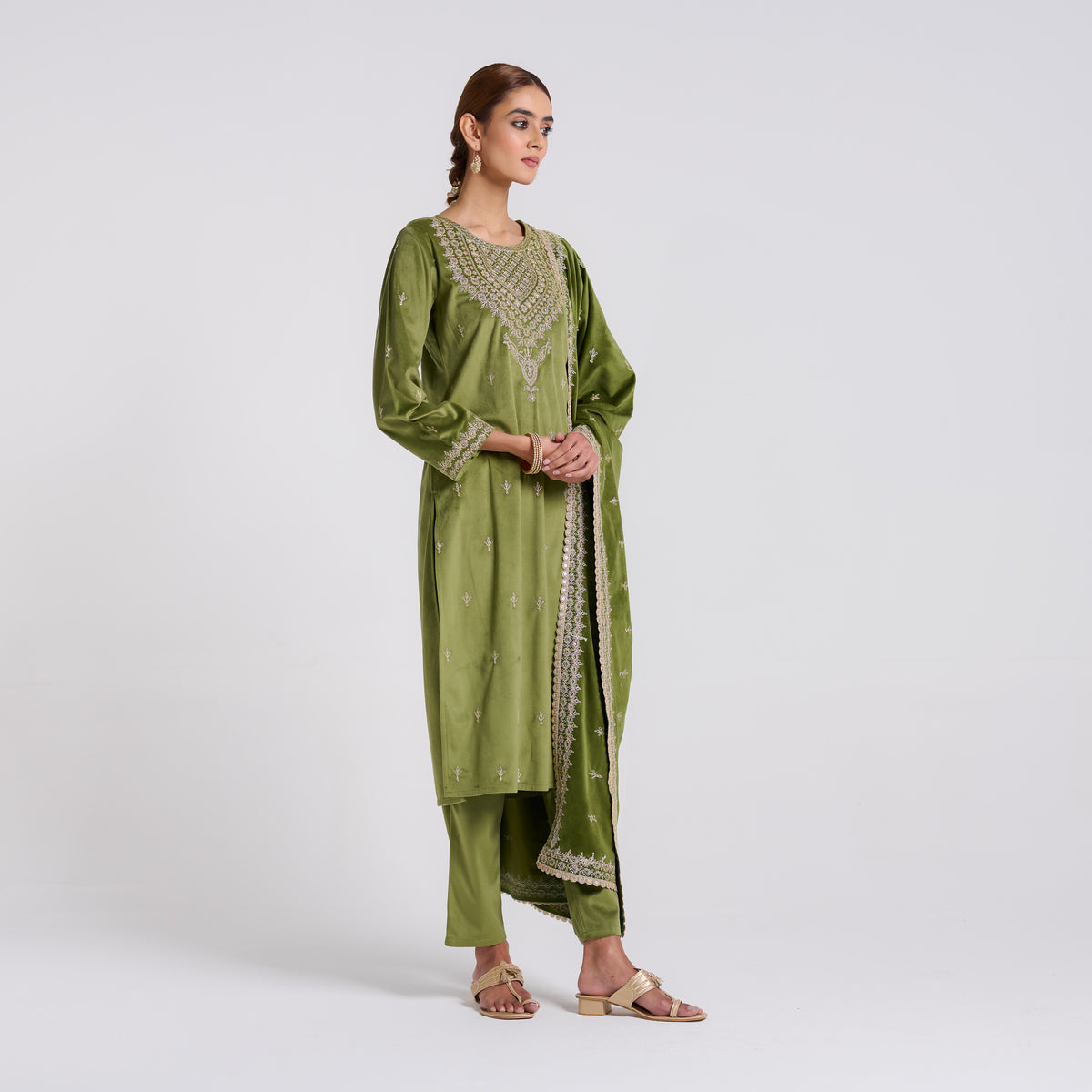 Olive Embroidered Gulzaar Velvet Set with Dupatta