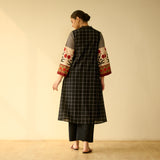 Sangria Fine Slub Cotton Kurta - Black