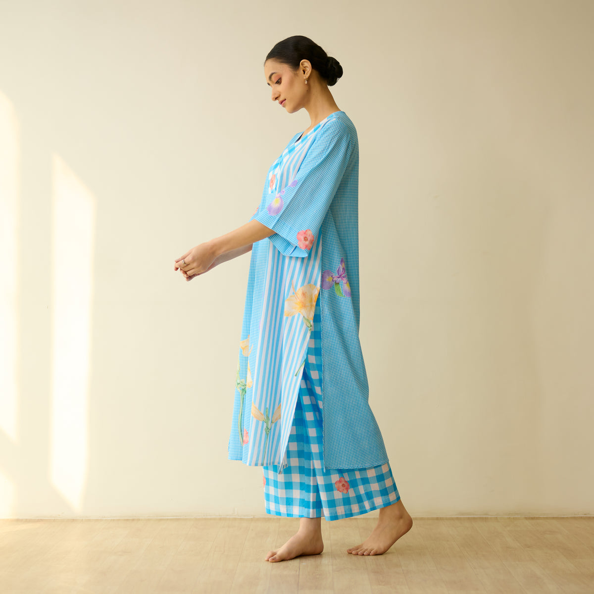 Handpicked Floral Seersucker Cotton Kurta Set - Sky Blue