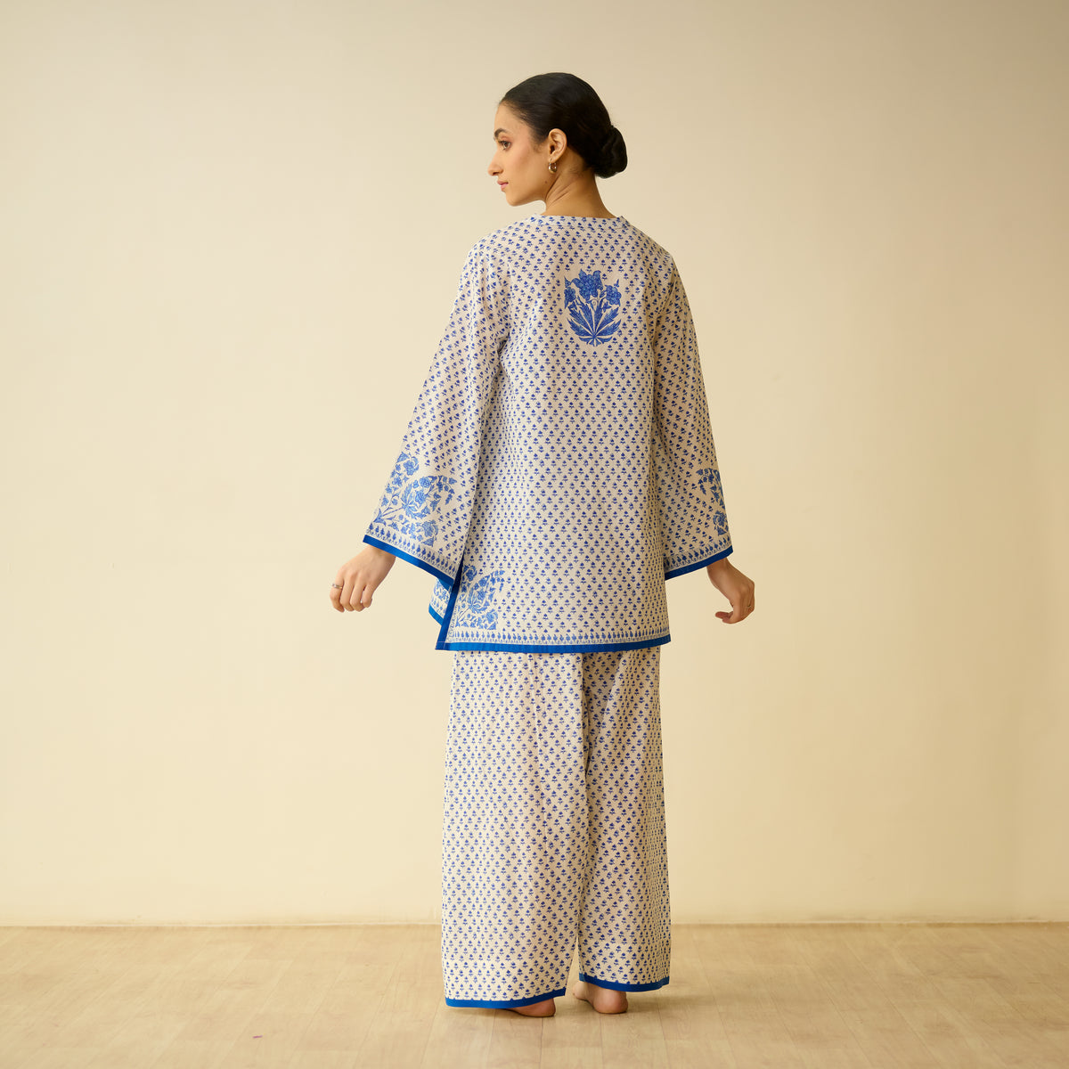 Smriti Bagh Mulmul Cotton Farsi Set - Jaipur Blue