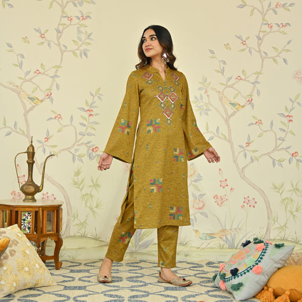 Mustard Phulkari Printed Woollen Kurta Set with Sequins Work