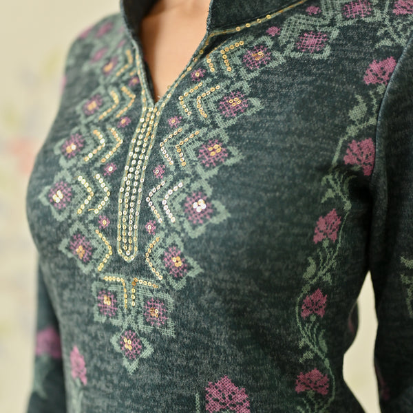 Emerald Green Embroidered Woollen Kurta