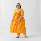 Yellow Floral Jaal V Neck Kurta Pant Set - SOM
