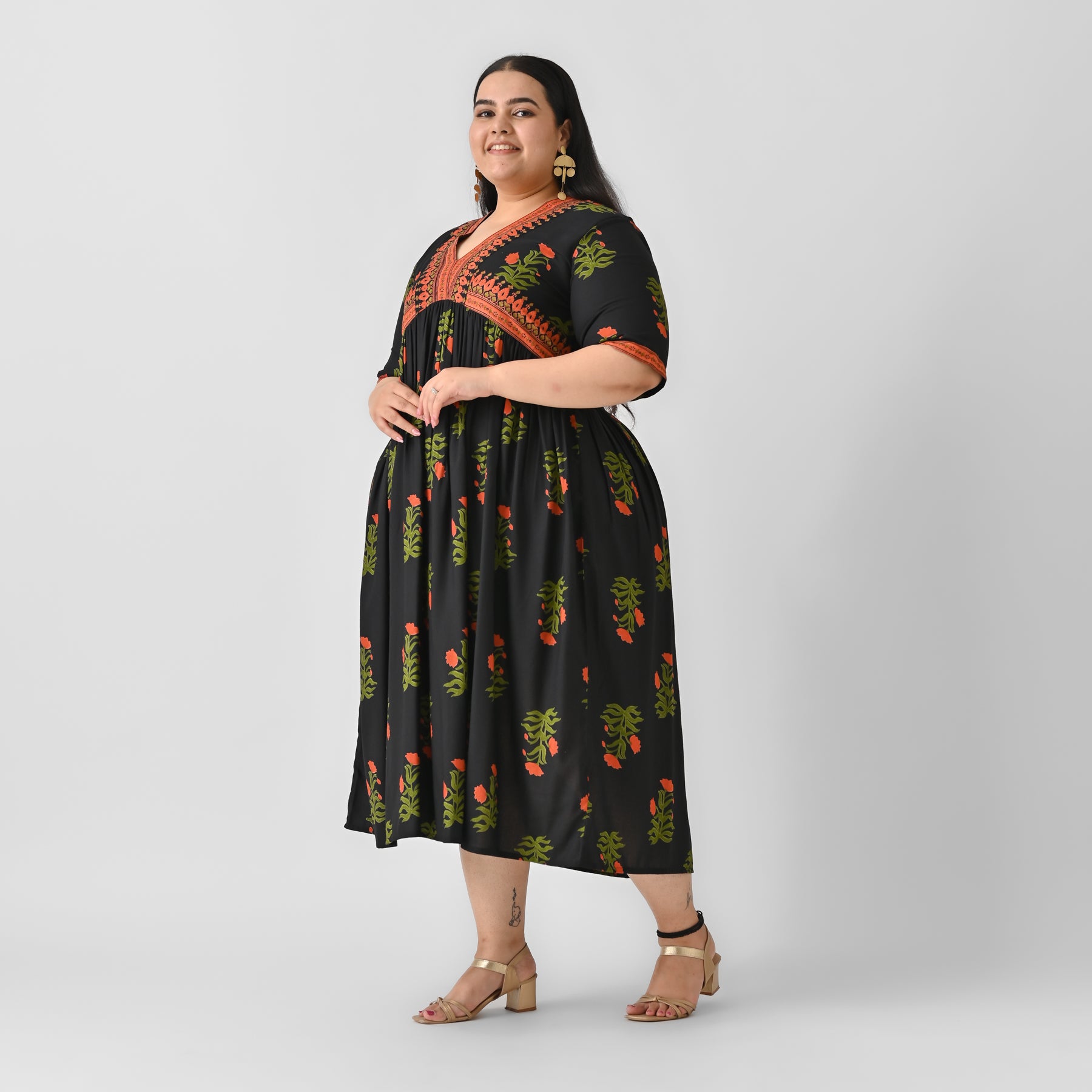 Gulbagh Black V Neck Dress - SOM