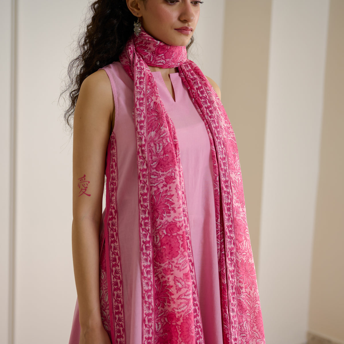 Mehek Sanganeri Inspired Sleeveless Kurta Palazzo Set with Dupatta - Baby Pink